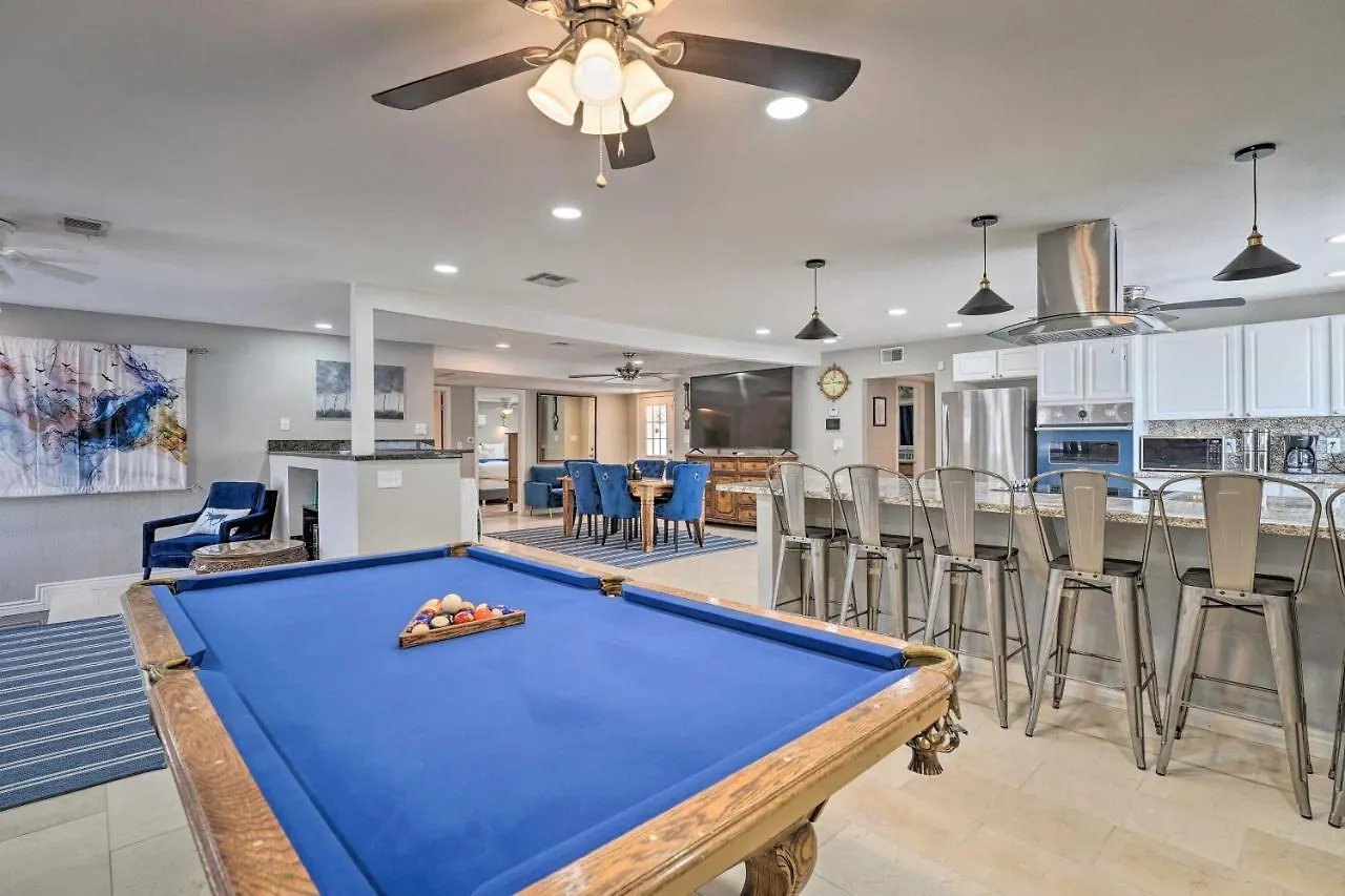 Home With Private Pool - Near Las Vegas Strip!