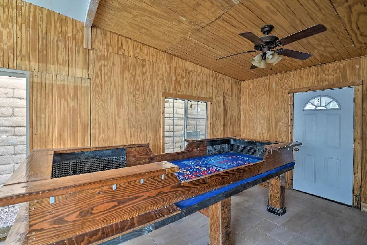 Prázdninový dům Home With Private Pool - Near Las Vegas Strip!